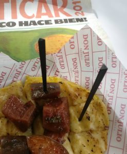 pincho-erizo-negro-ajidiseño